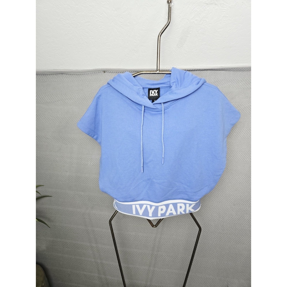 IVY PARK white blue active crop sleeveless hoodie banded NWT sz Small